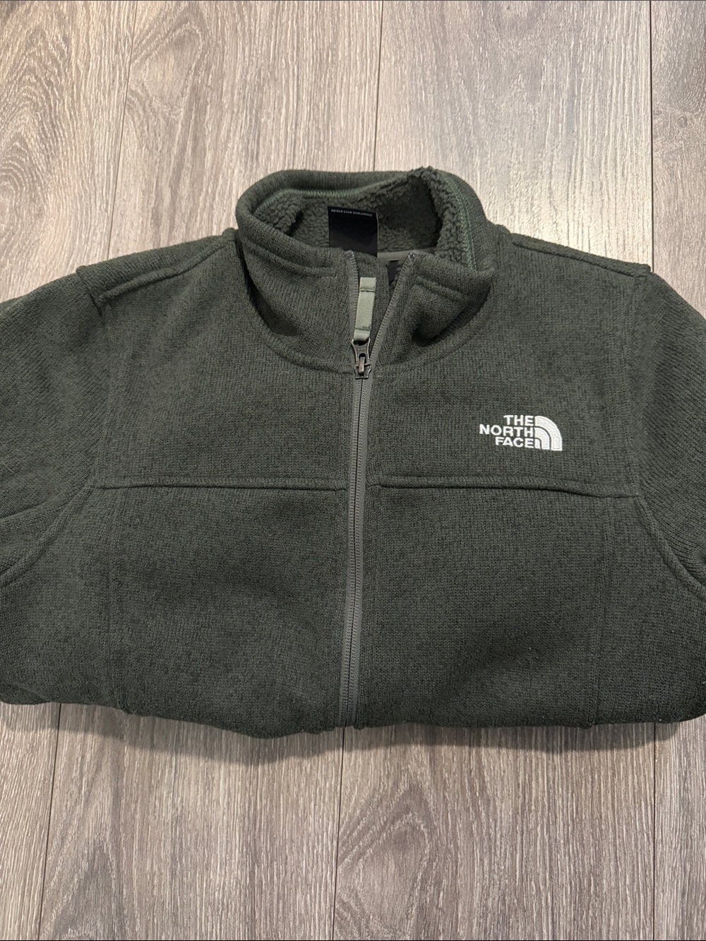 North Face Women's Olive Green Full-Zip Fleece Jacket Size M